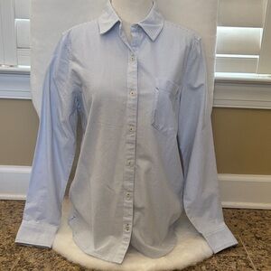Vineyard Vines Women's Light Blue Pinstripe Button-Up Blouse